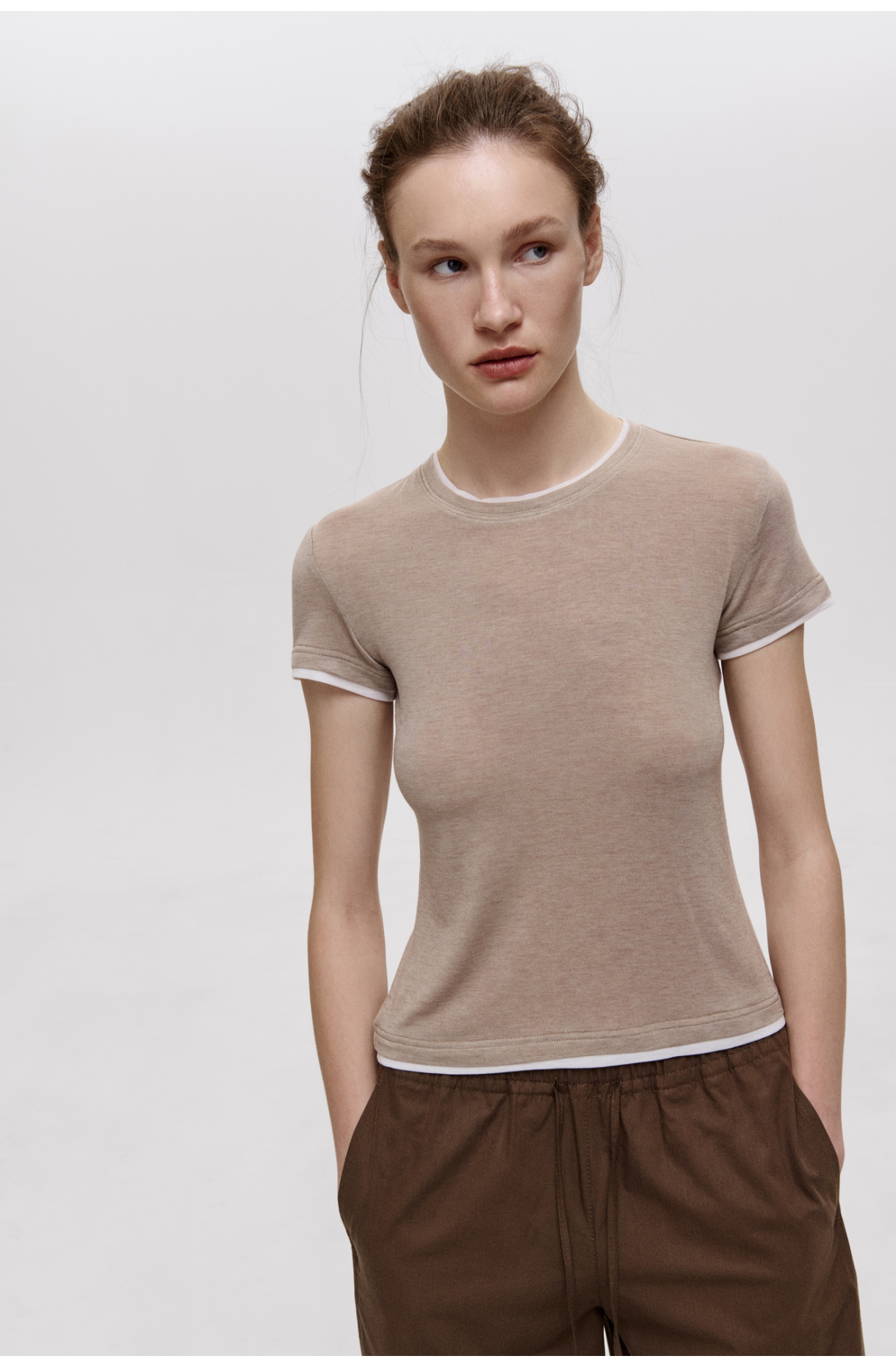 ФУТБОЛКА З АКЦЕНТНИМИ ВСТАВКАМИ З TENCEL 1176\27-3 зображення 65