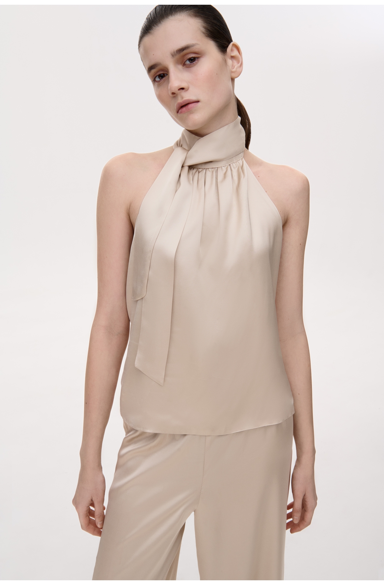 ТОП-ХАЛЬТЕР ІЗ ВІДКРИТОЮ СПИНОЮ ТА ЗАВʼЯЗКОЮ НА ШИЇ 1237 зображення 43