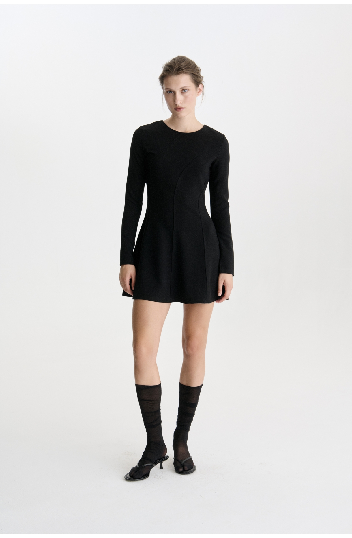 МІНІ СУКНЯ А-СИЛУЕТУ З АКЦЕНТНИМИ РЕЛЬЄФАМИ 1223\12-5 зображення