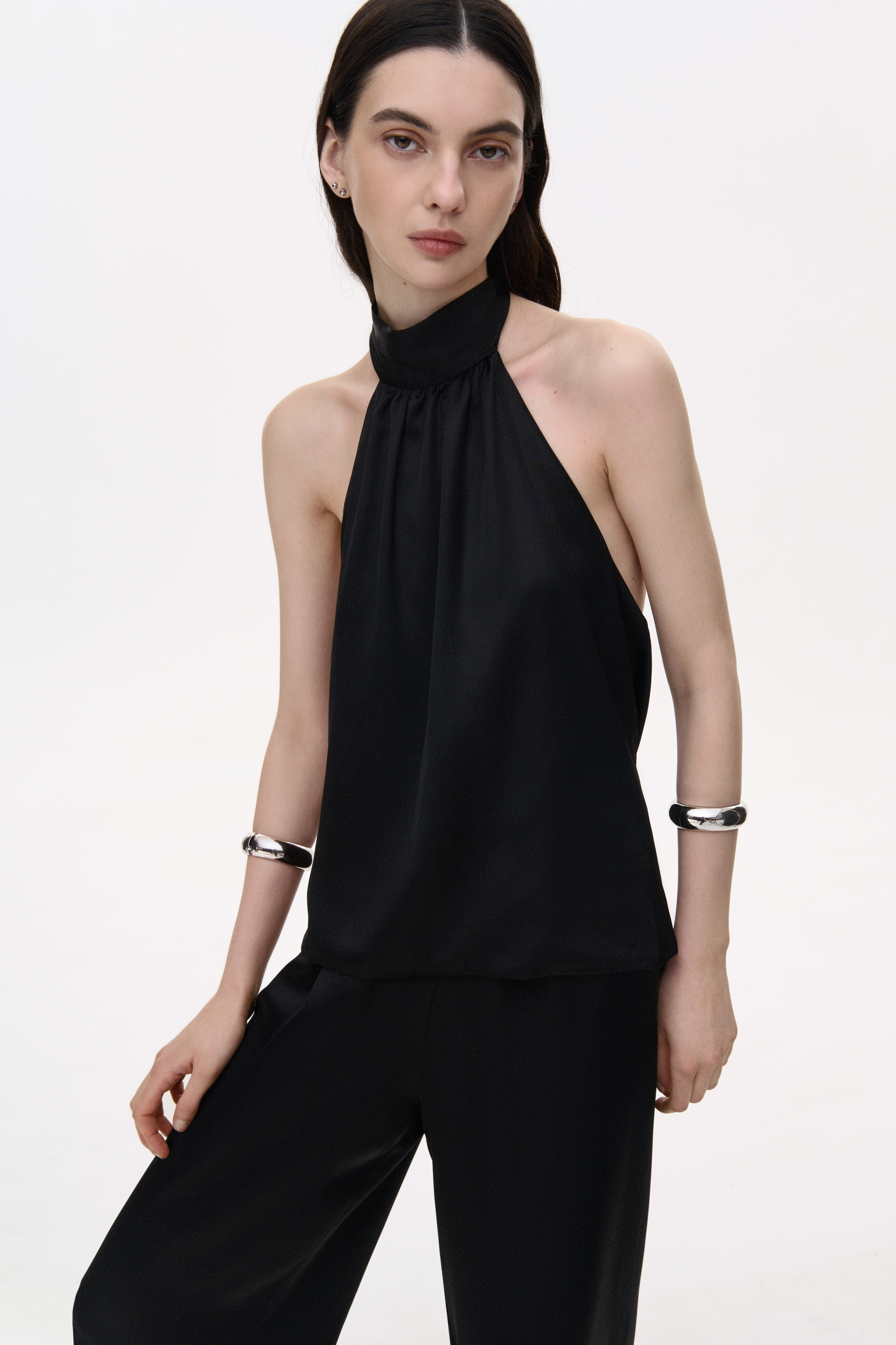 ТОП-ХАЛЬТЕР ІЗ ВІДКРИТОЮ СПИНОЮ ТА ЗАВʼЯЗКОЮ НА ШИЇ 1237 зображення 2