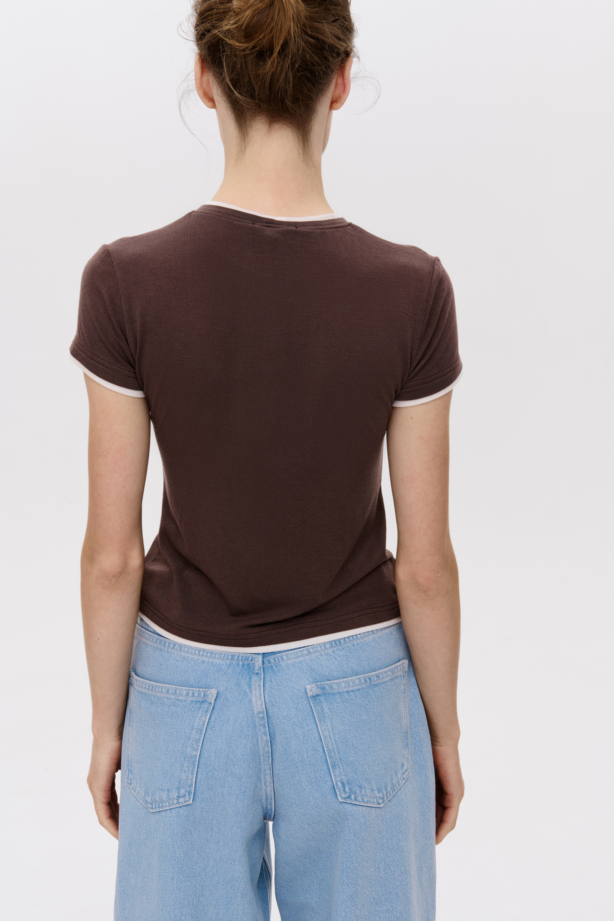 ФУТБОЛКА З АКЦЕНТНИМИ ВСТАВКАМИ З TENCEL 1176\27-3 зображення 1