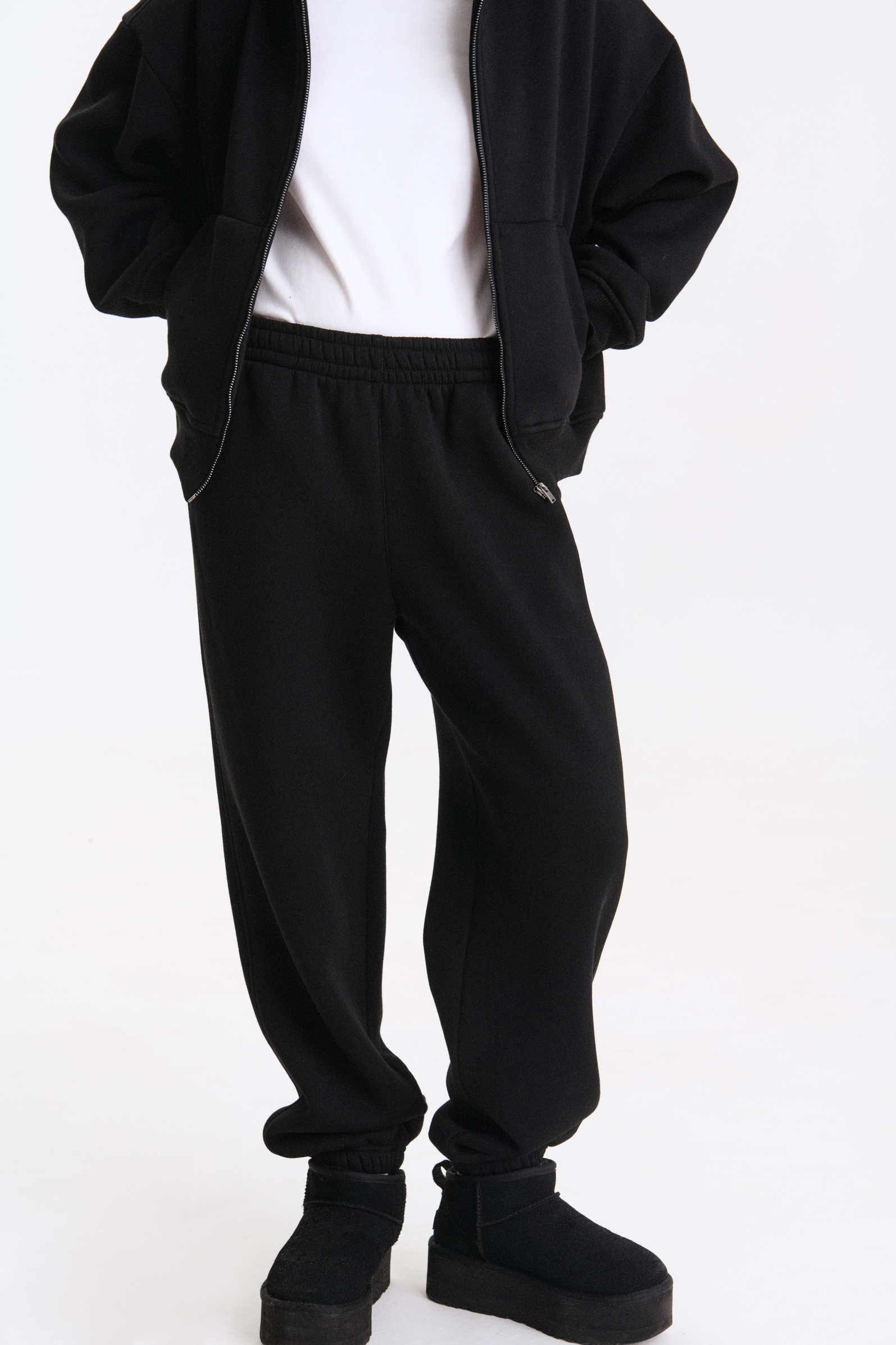 ТРИКОТАЖНИЙ КОСТЮМ НА УТЕПЛЕНІЙ ФЛІСОВІЙ ОСНОВІ 1130-2\29-1 зображення 4