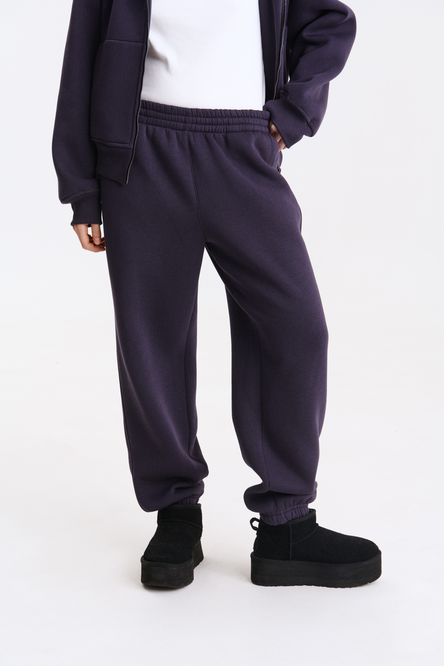 ТРИКОТАЖНИЙ КОСТЮМ НА УТЕПЛЕНІЙ ФЛІСОВІЙ ОСНОВІ 1130-2\29-1 зображення 4