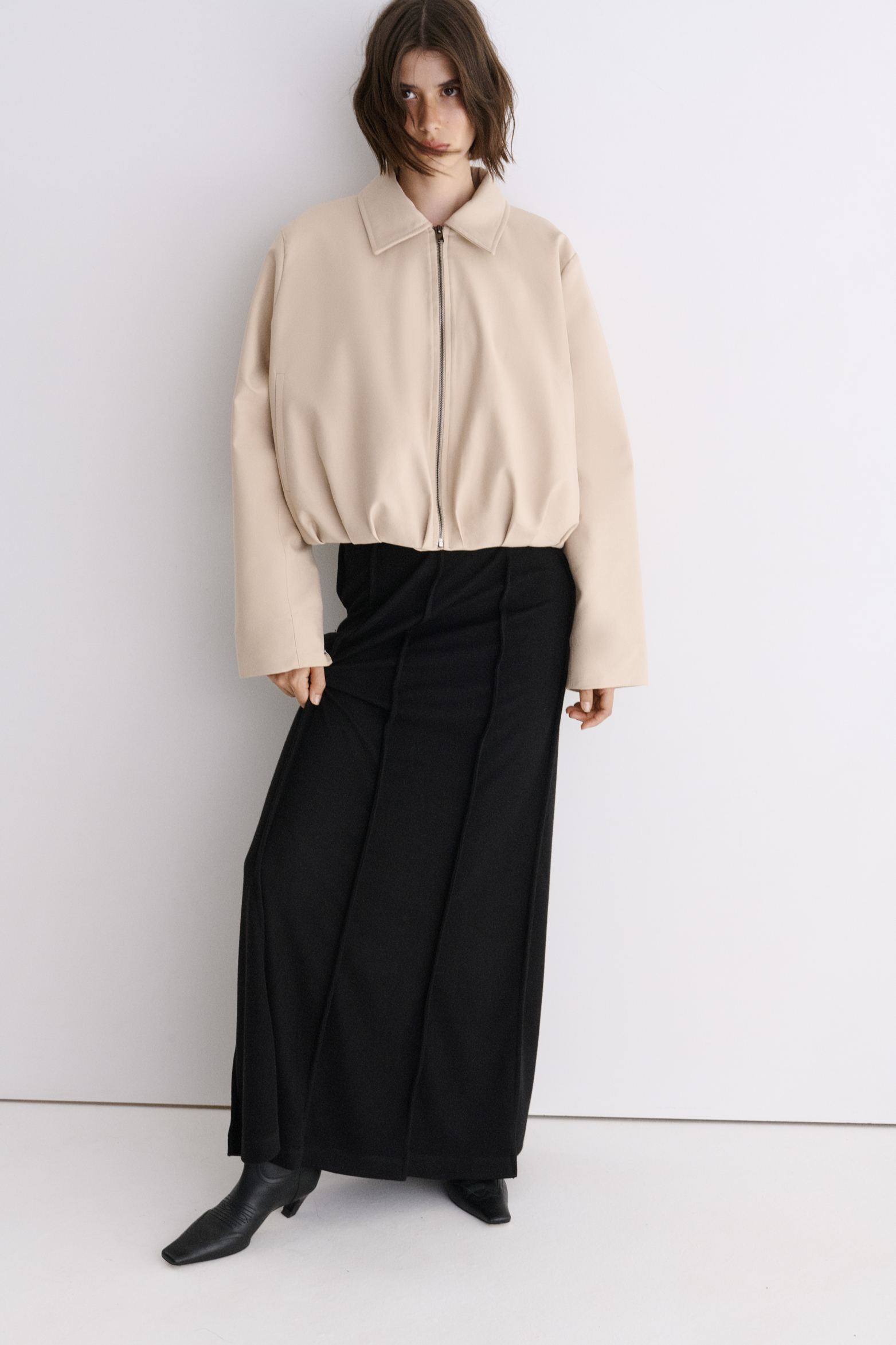 МАКСІ СПІДНИЦЯ З АКЦЕНТНИМИ ВЕРТИКАЛЬНИМИ ШВАМИ 1229\4264 зображення