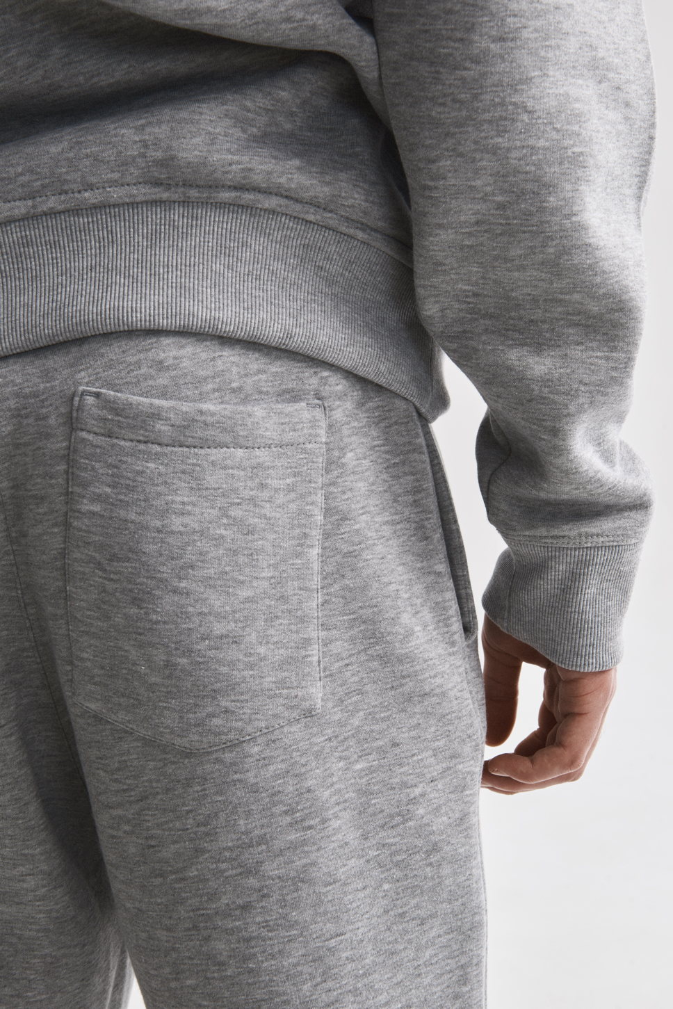 УТЕПЛЕНИЙ ТРИКОТАЖНИЙ КОСТЮМ НА ФЛІСОВІЙ ОСНОВІ 735 зображення 2